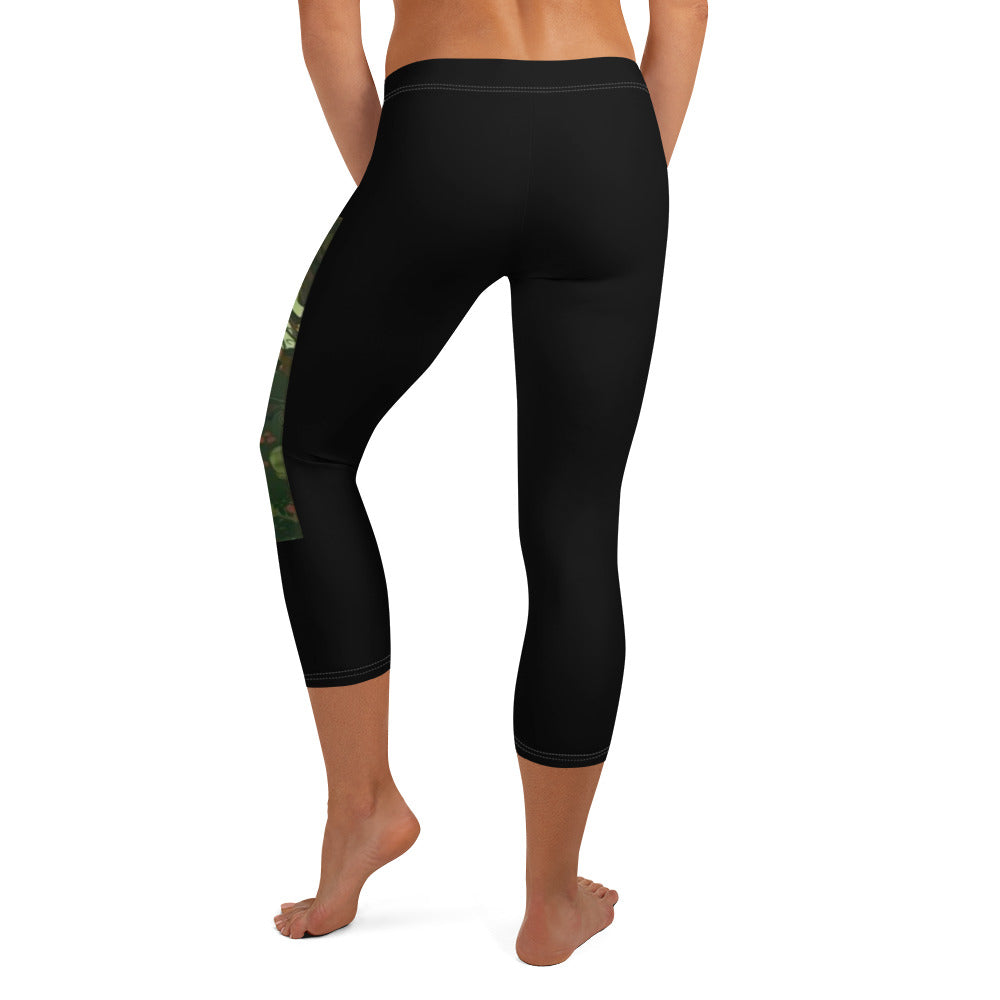 Grow & Give Capri Leggings